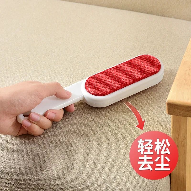 Self-Cleaning Lint Roller